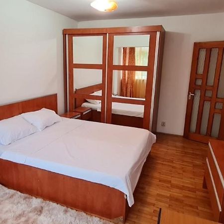 Appartement Apartament Florina à Constanţa Extérieur photo
