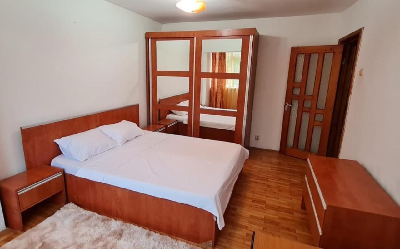 Appartement Apartament Florina à Constanţa Extérieur photo